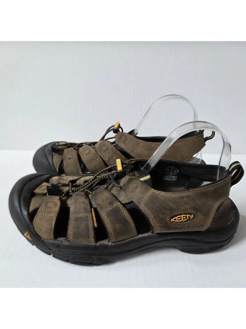Keen Sandals Mens 11.5 Brown Leather Newport Hiking Trail Shoes Waterproof